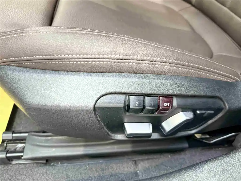 BMW 1 Series 2021 facelift 120i M Sports Night Edition купить на сайте DeffCars