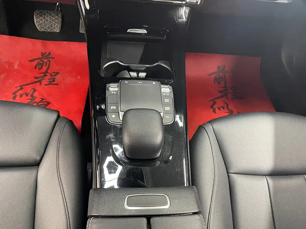 Mercedes-Benz A-Class 2022 facelift A 180 L sports sedan купить на сайте DeffCars