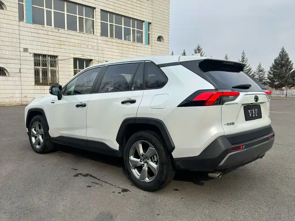 RAV4 Rongfang 2021 2.0L CVT four-wheel drive fashion PLUS version купить на сайте DeffCars