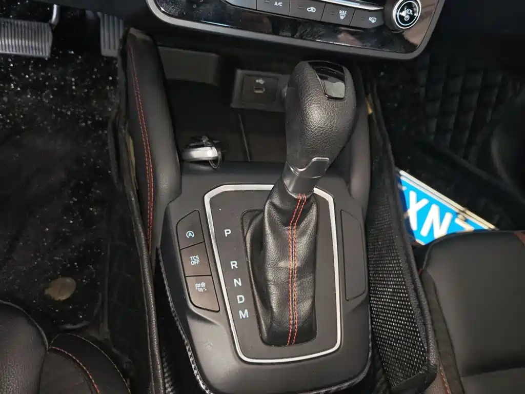 Focus 2022 Sedan EcoBoost 180 Automatic ST Line купить на сайте DeffCars