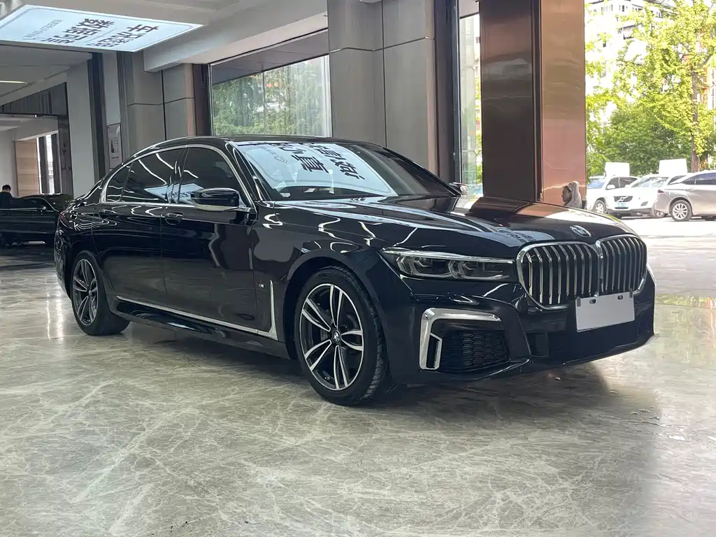 BMW 7 Series 2019 730Li M Sports Package купить на сайте DeffCars