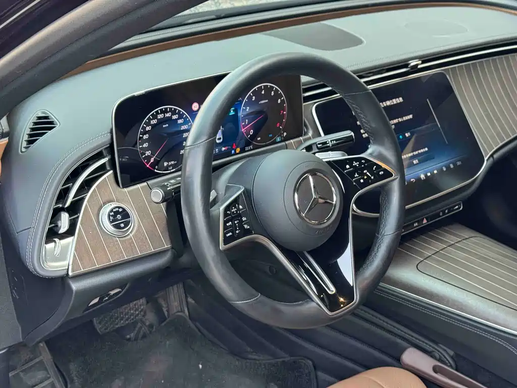 Mercedes-Benz E-Class 2024 E 300 L Fashion Model купить на сайте DeffCars