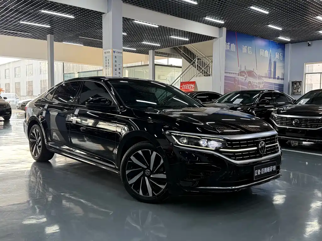 Passat 2023 facelift 330TSI luxury version купить на сайте DeffCars