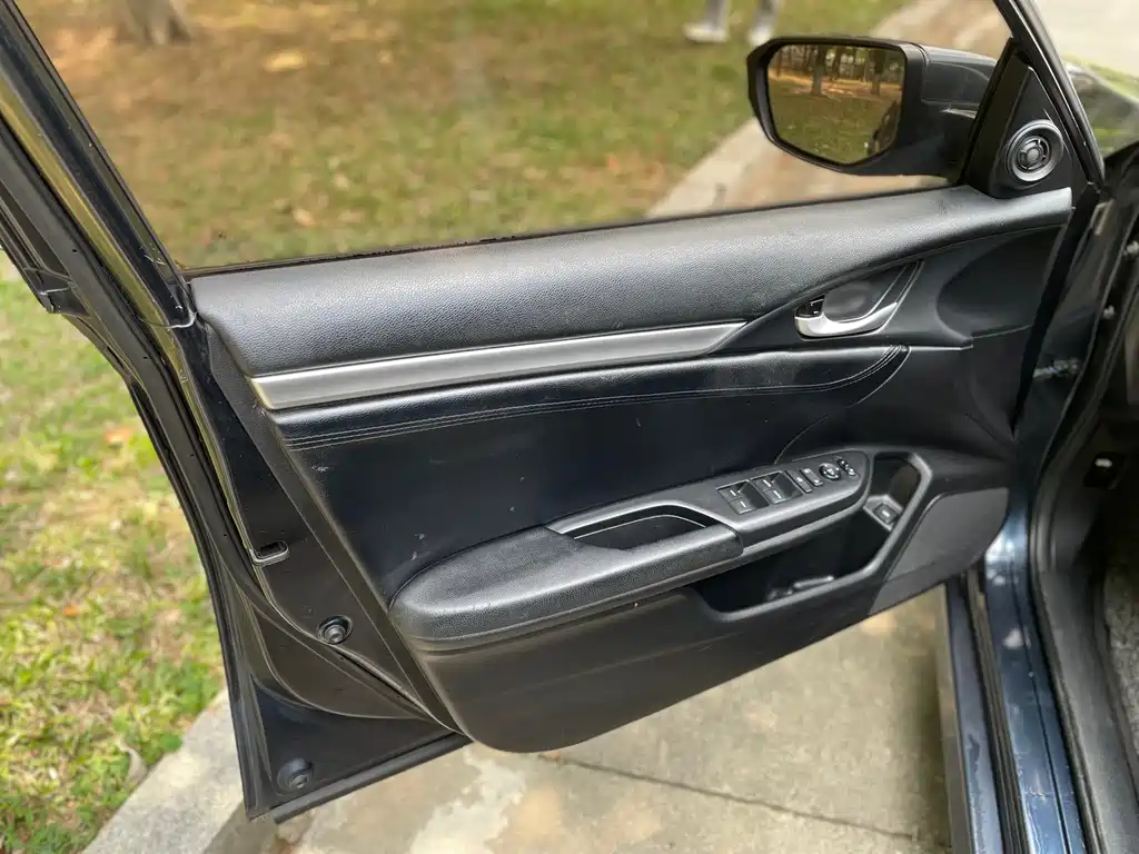 Civic 2016 180TURBO CVT Comfort Edition купить на сайте DeffCars