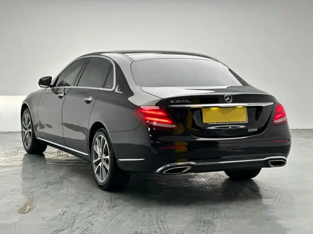 Mercedes-Benz E-Class 2019 E 260 L купить на сайте DeffCars