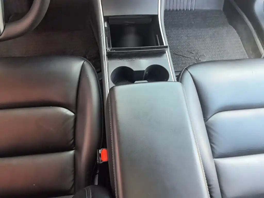 Model 3 2019 standard range rear drive upgraded version купить на сайте DeffCars