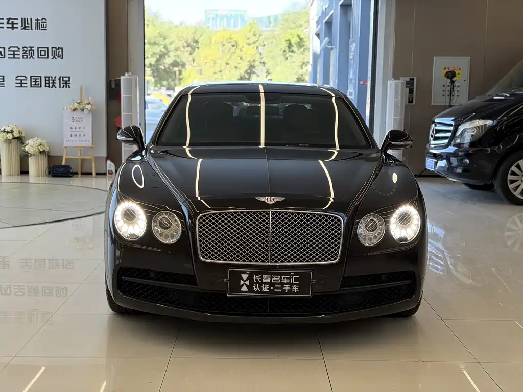 Flying Spur 2017 4.0T V8 Standard Edition купить на сайте DeffCars