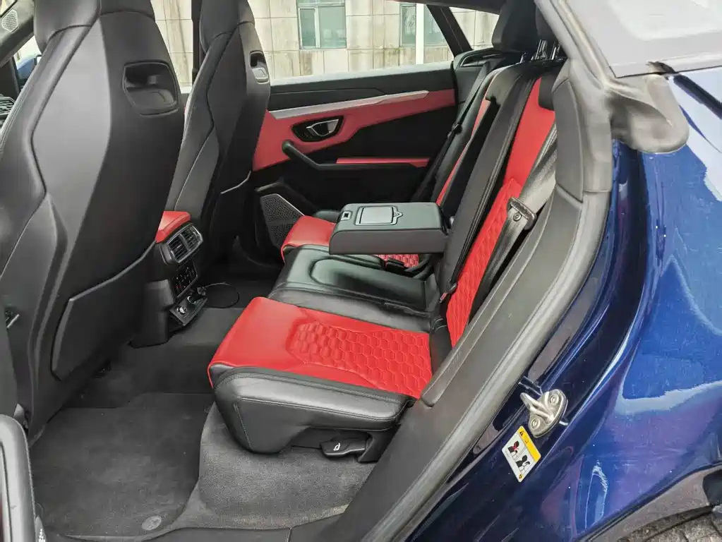 Urus 2018 4.0T V8 купить на сайте DeffCars