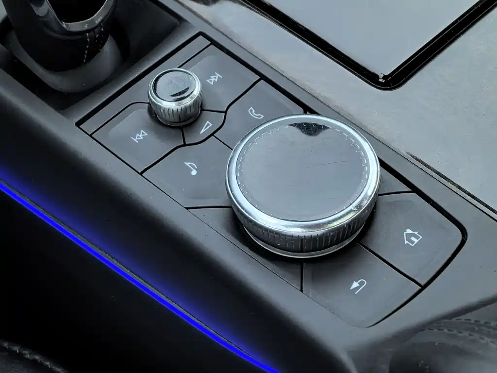 Cadillac CT6 2022 28T luxury model купить на сайте DeffCars
