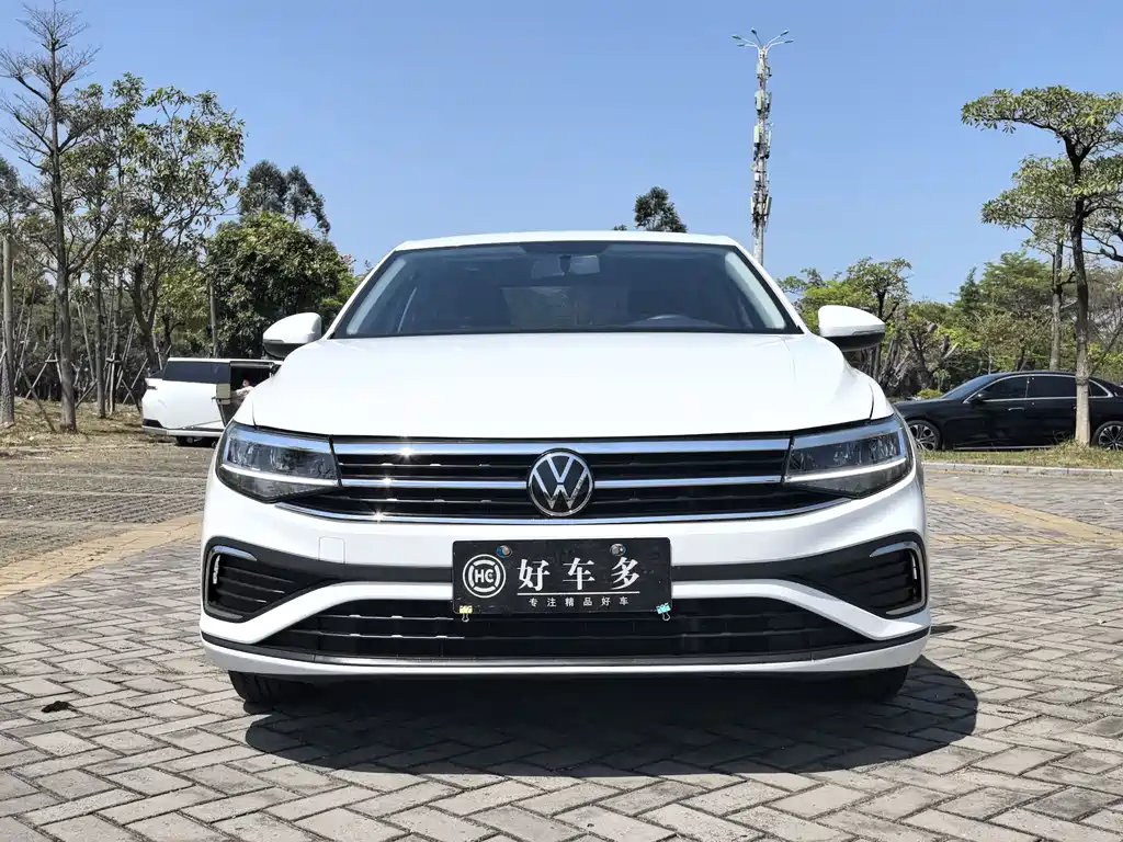 Bora 2023 200TSI DSG Smooth Edition купить на сайте DeffCars