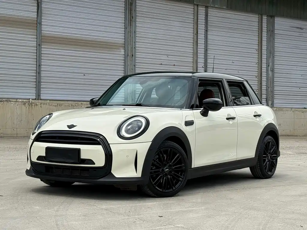 MINI 2022 1.5T COOPER Artist Five-Door Edition купить на сайте DeffCars