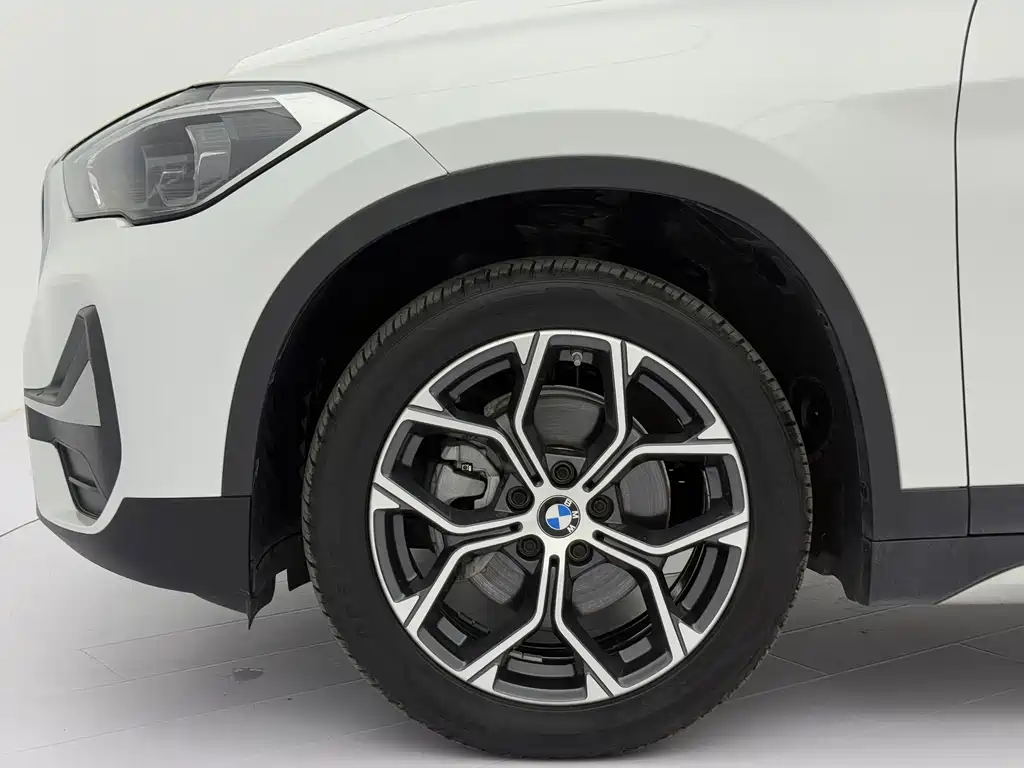 BMW X1 2022 sDrive20Li Fashion Model купить на сайте DeffCars