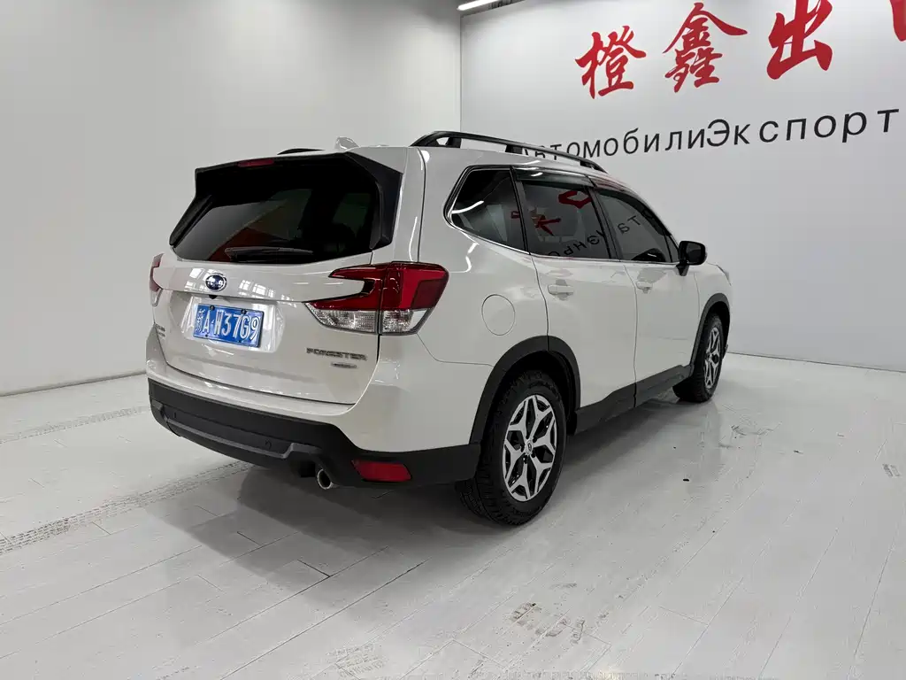 Forester 2022 2.0i AWD Deluxe Edition EyeSight купить на сайте DeffCars