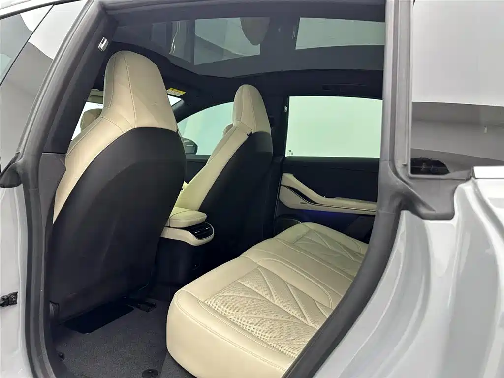 NIO ET5 2025 model 75kWh купить на сайте DeffCars