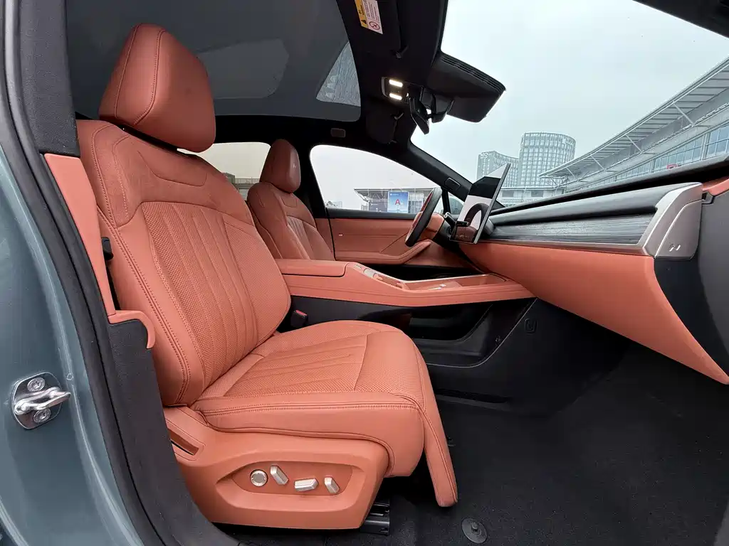 Ledo L60 2024 60kWh four-wheel drive version купить на сайте DeffCars