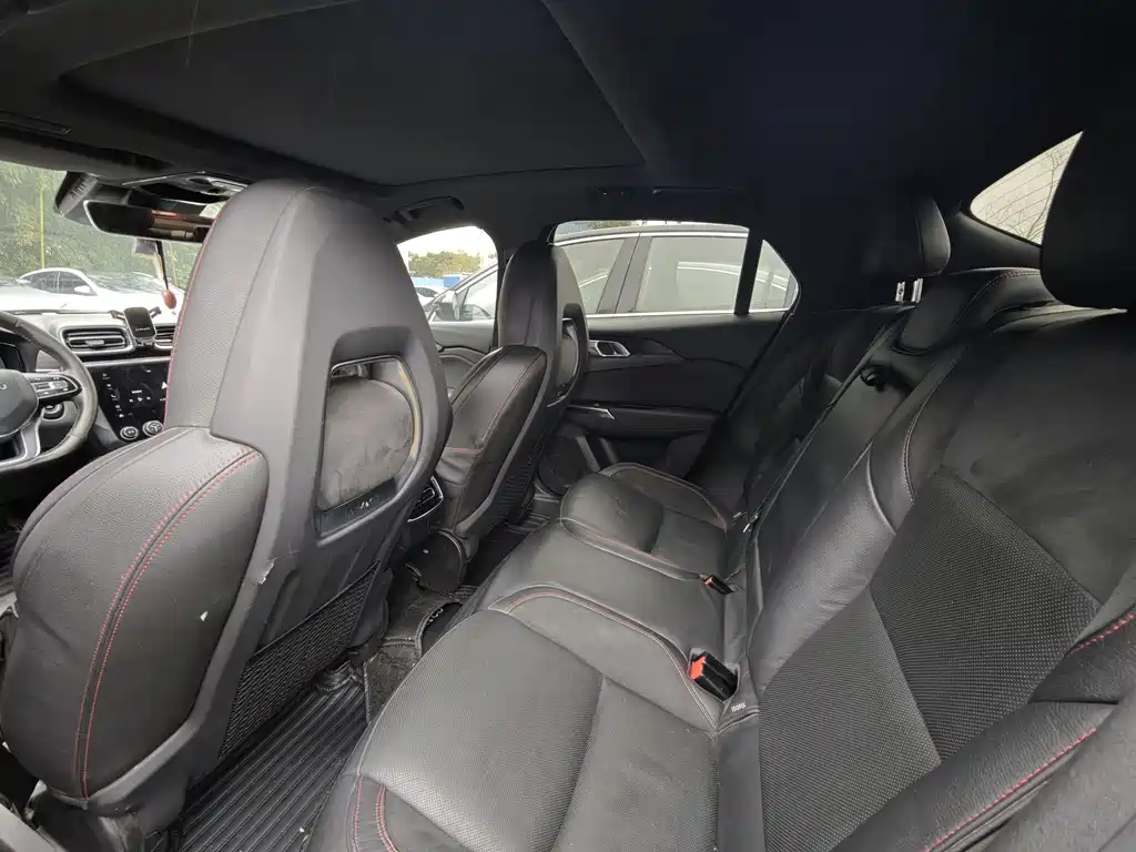 Lynk & Co 03 2018 1.5TD DCT Jin Pro Edition National V купить на сайте DeffCars