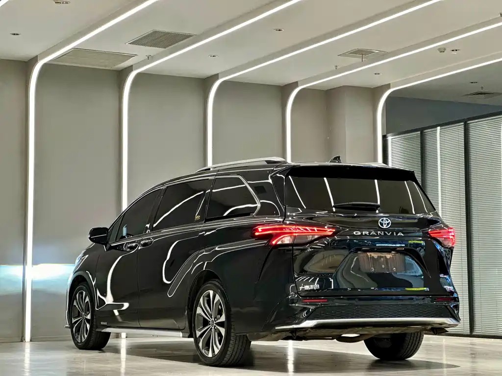 Grevia 2023 2.5L Hybrid Monarch VIP Edition купить на сайте DeffCars