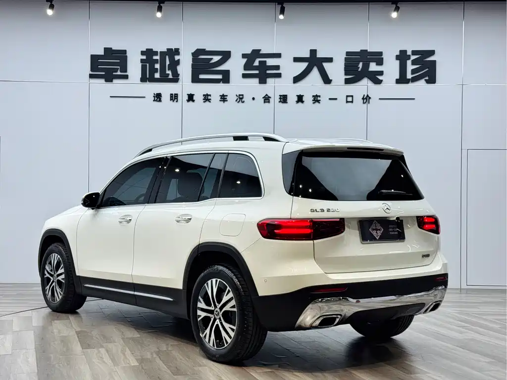 Mercedes-Benz GLB 2024 GLB 220 Dynamic купить на сайте DeffCars