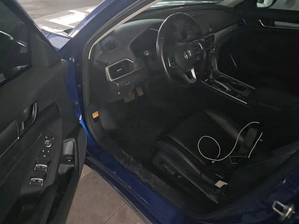 Accord 2018 260TURBO Elite Edition National V купить на сайте DeffCars