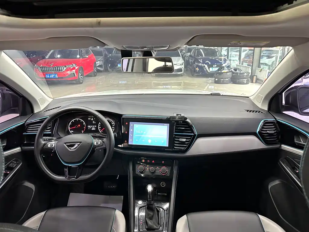 JETTA VS5 2023 model 280TSI automatic high-gloss enjoyment type купить на сайте DeffCars