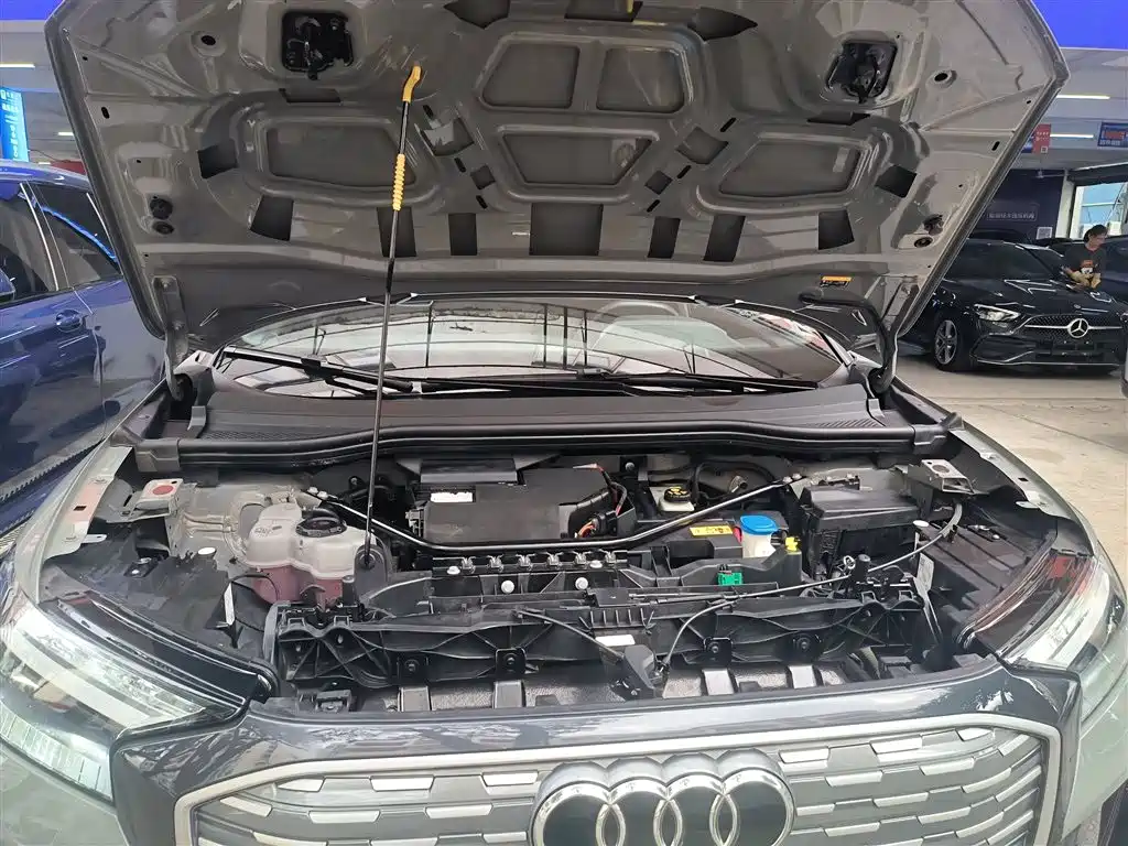 Audi Q4 e-tron 2023 40 e-tron Chuangjing Yaoye Edition купить на сайте DeffCars
