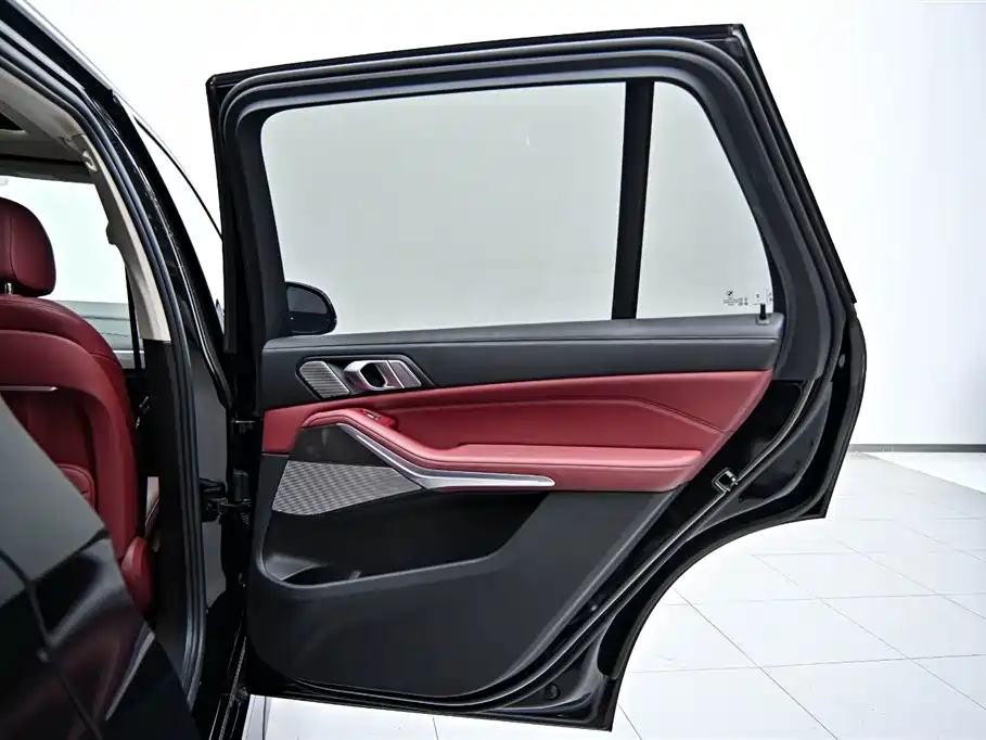 BMW X5 2022 facelift xDrive 30Li exclusive M sports package купить на сайте DeffCars