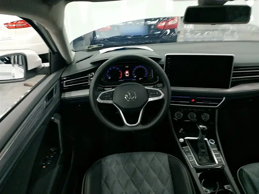 Sagitar 2023 300TSI DSG Super Edition купить на сайте DeffCars