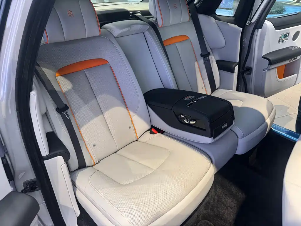 Ghost 2024 6.7T long wheelbase version купить на сайте DeffCars