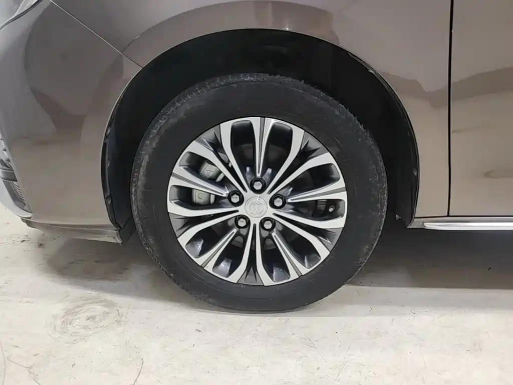 Buick GL8 2023 Land Business Class Comfort Type купить на сайте DeffCars