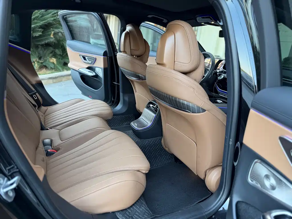 Mercedes-Benz E-Class 2024 E 300 L Luxury Model купить на сайте DeffCars