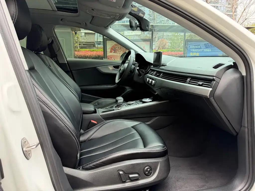 Audi A4L 2019 40 TFSI Enterprising National VI купить на сайте DeffCars