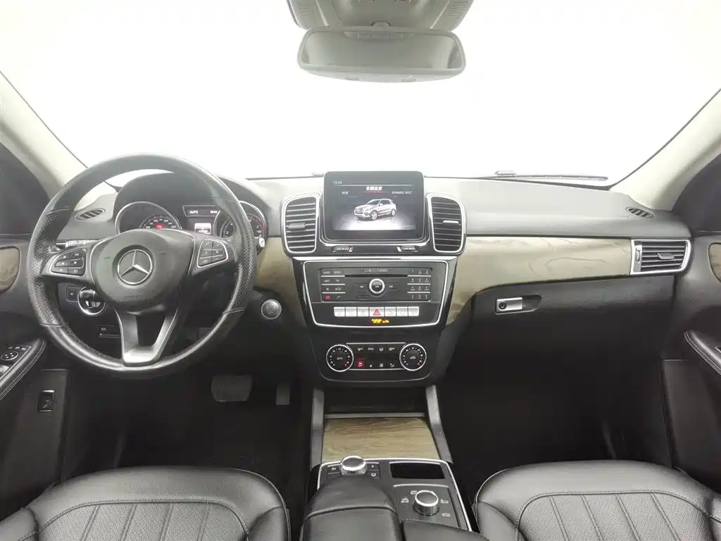 Mercedes-Benz GLE 2017 GLE 320 4MATIC Dynamic купить на сайте DeffCars