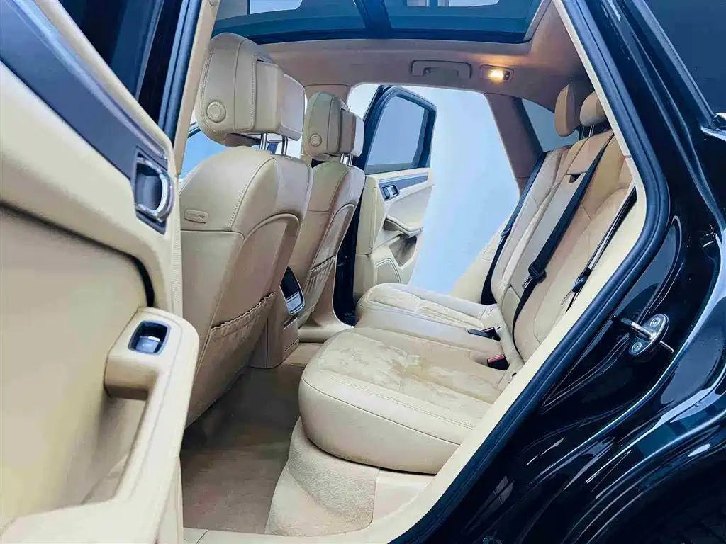 Macan 2016 Macan 2.0T купить на сайте DeffCars