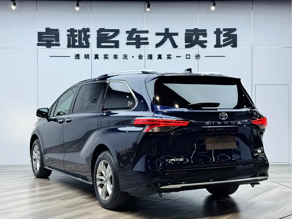 SIENNA 2021 2.5L Hybrid Extreme Edition купить на сайте DeffCars