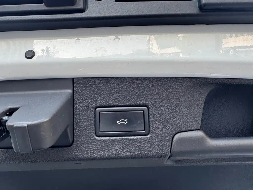 Lingdu 2024 Lingdu L 280TSI DSG Hot Edition купить на сайте DeffCars