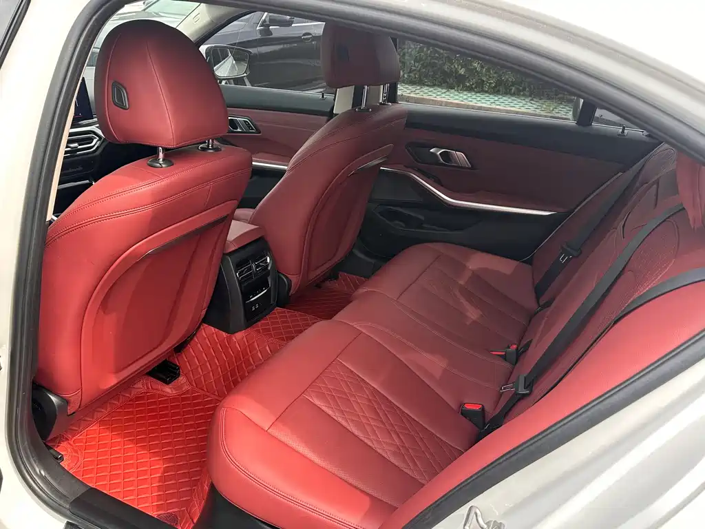 BMW 3 Series 2024 325Li M Sports Package купить на сайте DeffCars