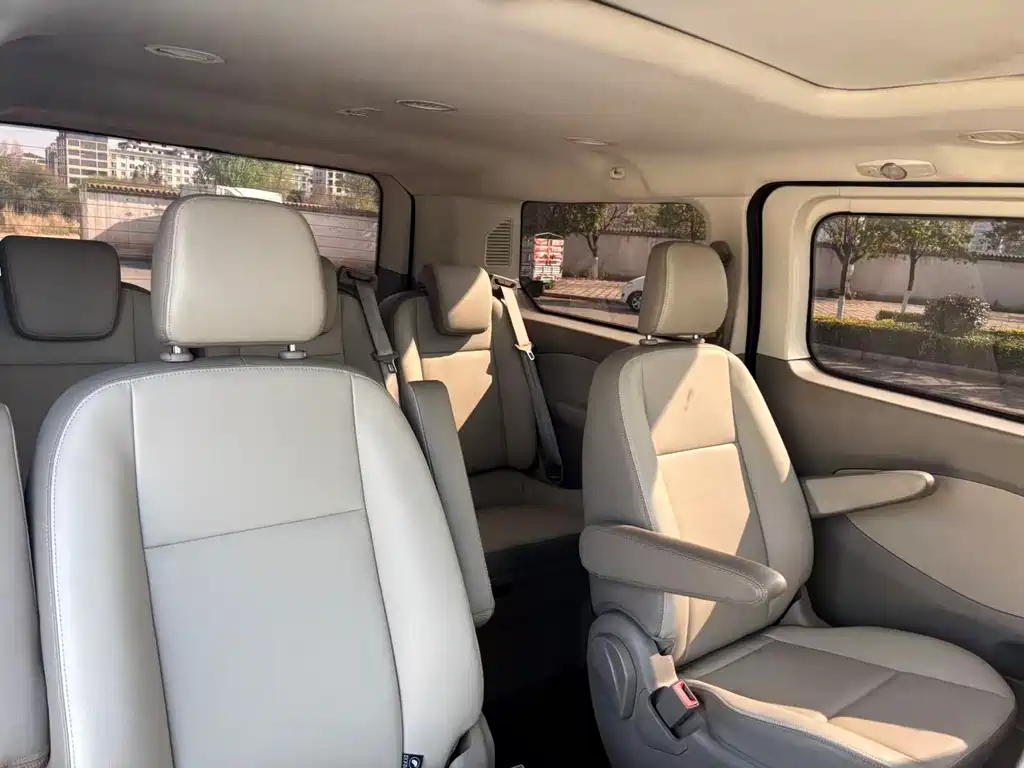 Tourio 2017 2.0T Automatic Elite Edition купить на сайте DeffCars