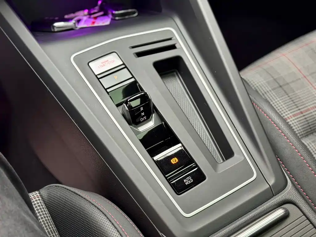 Golf GTI 2021 facelift 380TSI DSG GTI купить на сайте DeffCars