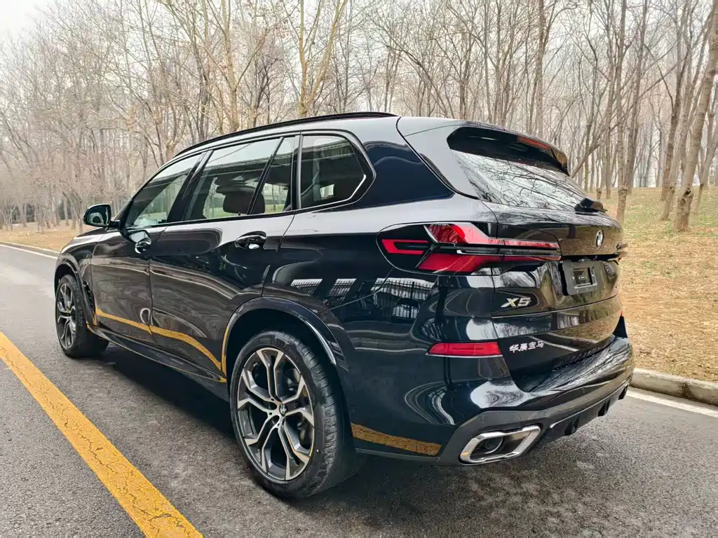 BMW X5 2026 facelift xDrive 40Li M Sports Night Package купить на сайте DeffCars