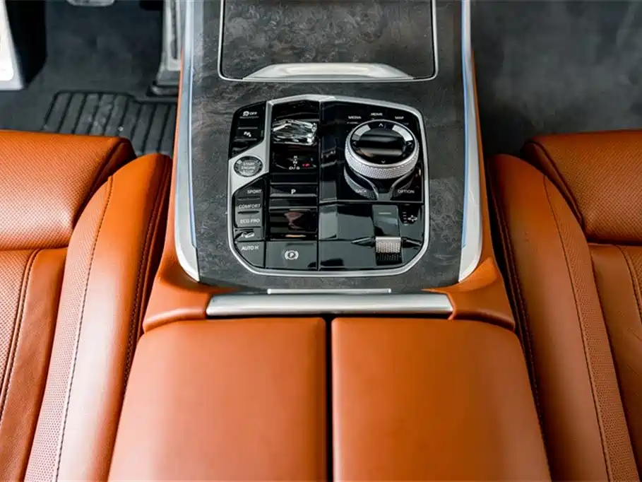 BMW X7 2023 xDrive40i Exclusive M Sports Package купить на сайте DeffCars