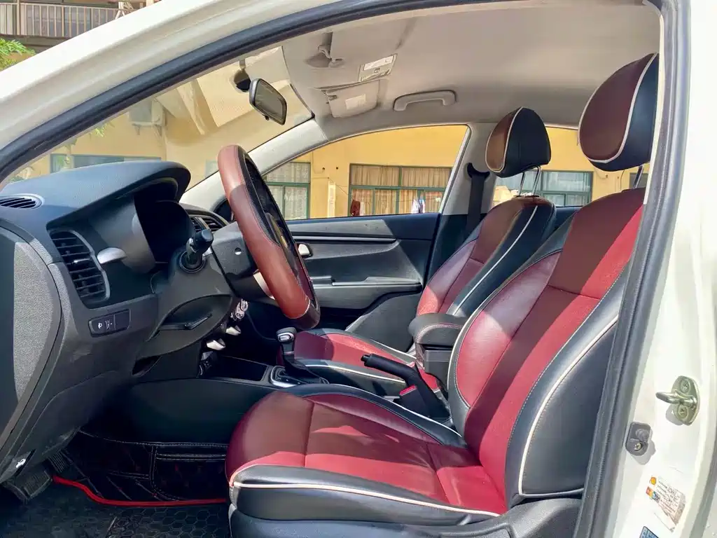 Kia K2 2017 Sedan 1.4L AT GLS купить на сайте DeffCars