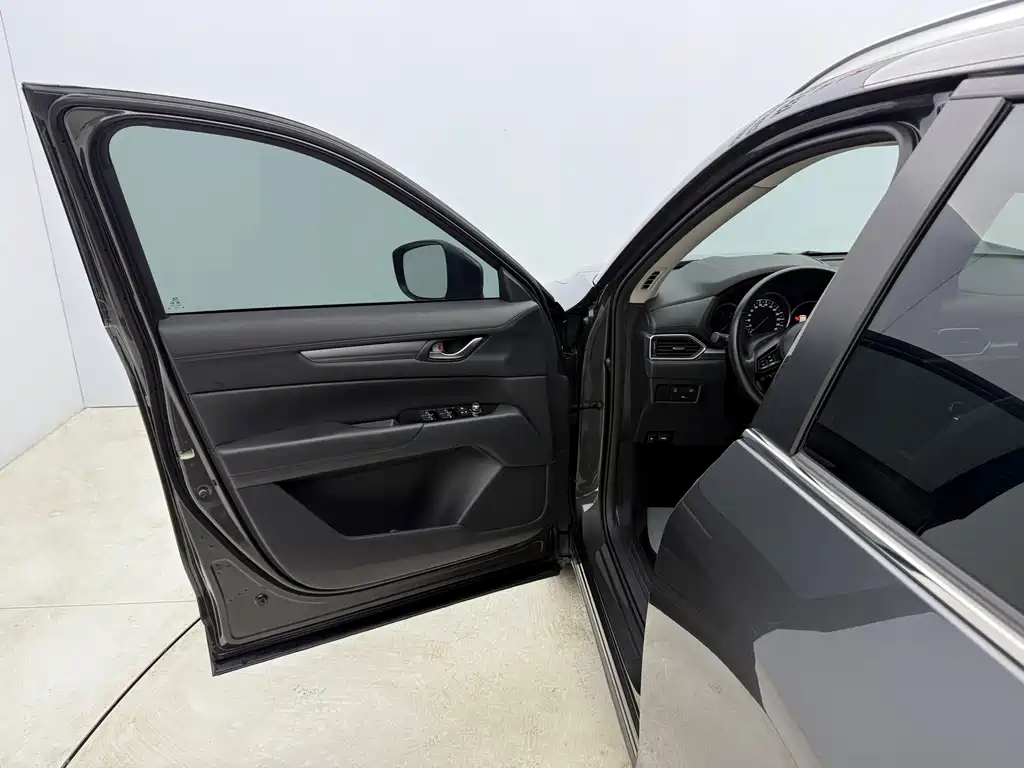 Mazda CX-5 2021 2.0L automatic two-wheel drive smart model купить на сайте DeffCars