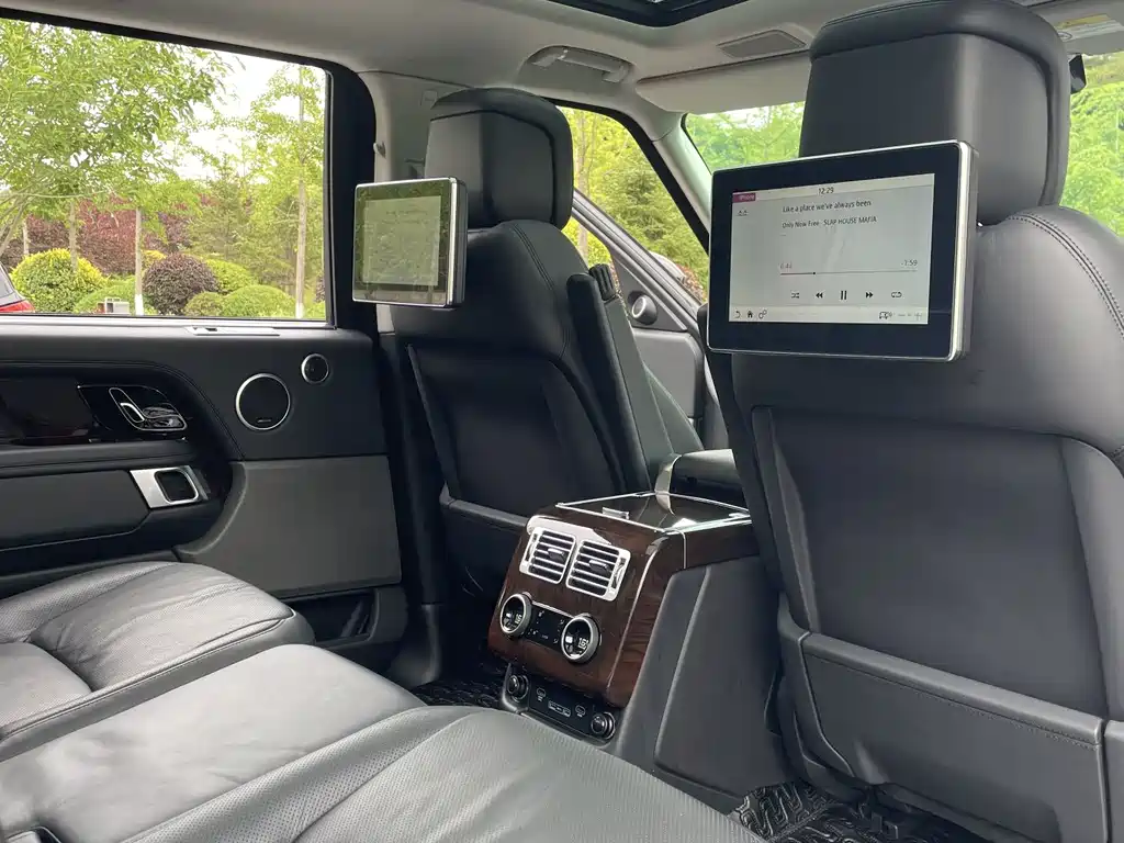 Range Rover 2020 3.0 L6 Legend Extended Edition купить на сайте DeffCars