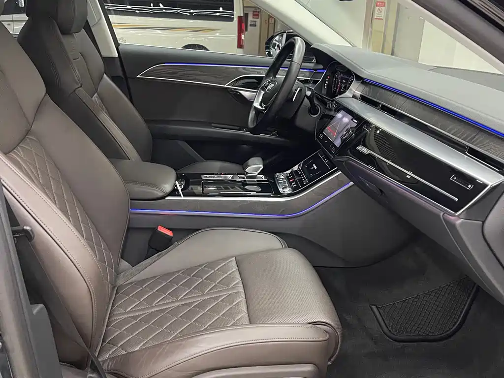 Audi A8 2021 A8L 50 TFSI quattro comfort type купить на сайте DeffCars