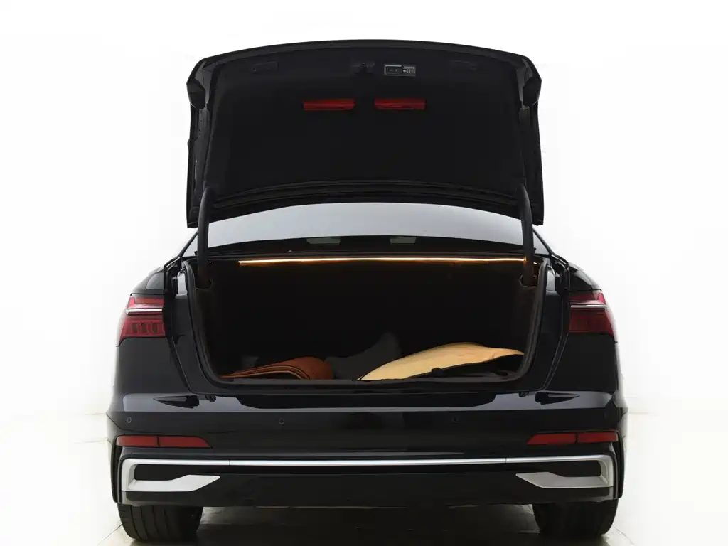 Audi A6L 2024 45 TFSI quattro premium dynamic model купить на сайте DeffCars