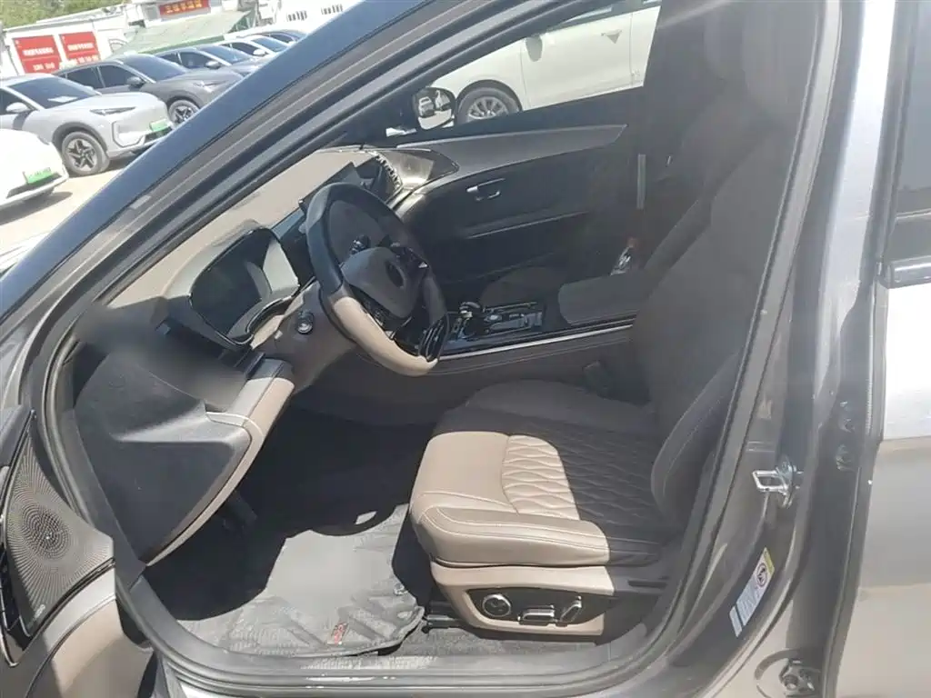 Han 2022 EV Genesis Edition 715KM front-wheel drive premium model купить на сайте DeffCars