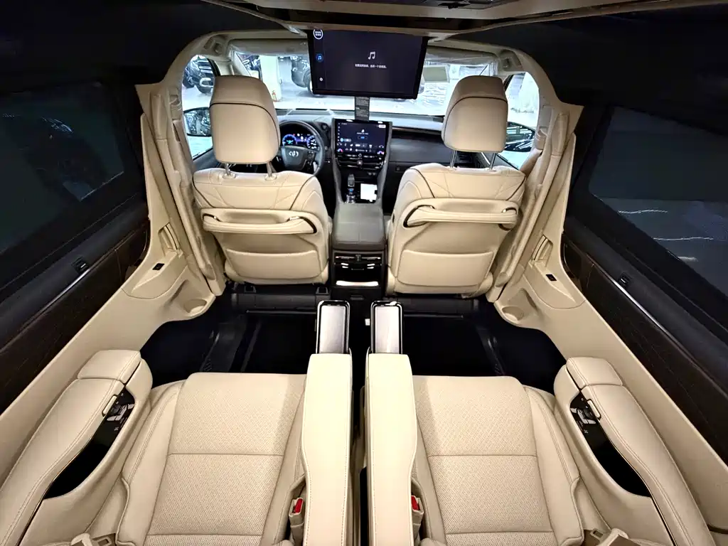 Alfa 2025 Dual Engine 2.5L Premium Gold Edition купить на сайте DeffCars