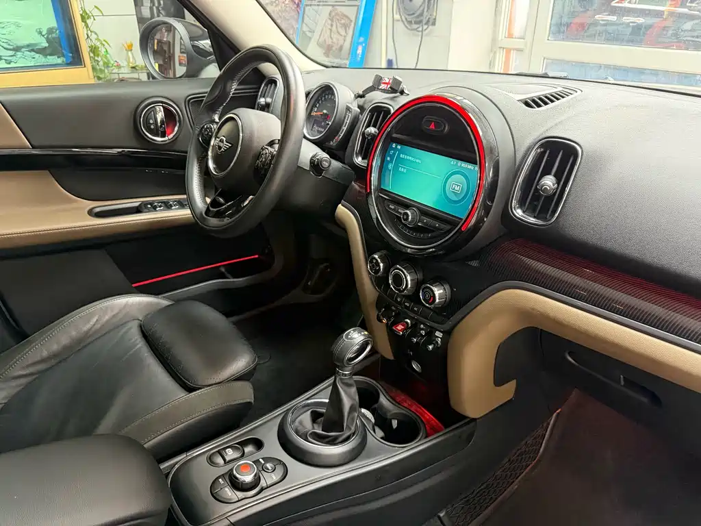 MINI COUNTRYMAN 2018 1.5T COOPER ALL4 Artist купить на сайте DeffCars