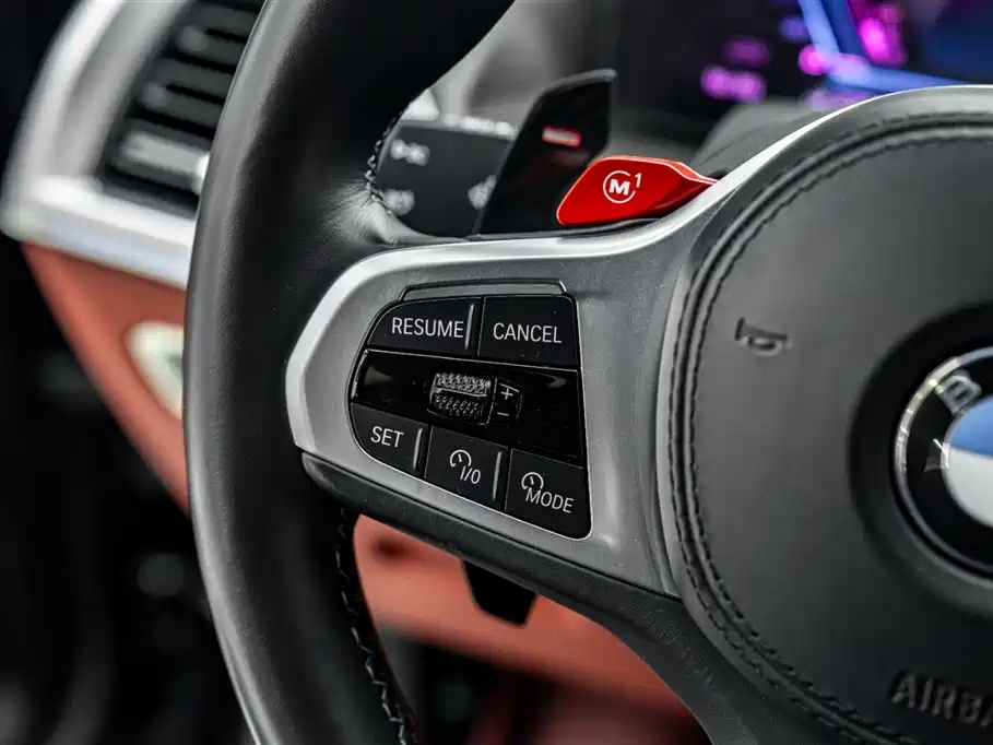 BMW XM 2023 50e купить на сайте DeffCars