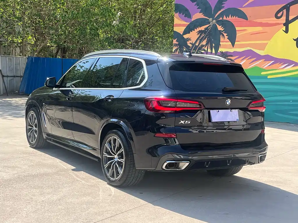 BMW X5 2023 xDrive 30Li Exclusive M Sports Package купить на сайте DeffCars
